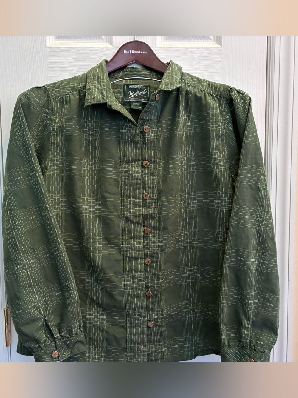 Vintage 90s Women’s Woolrich Button Down Peasant Style Blouse size Large
